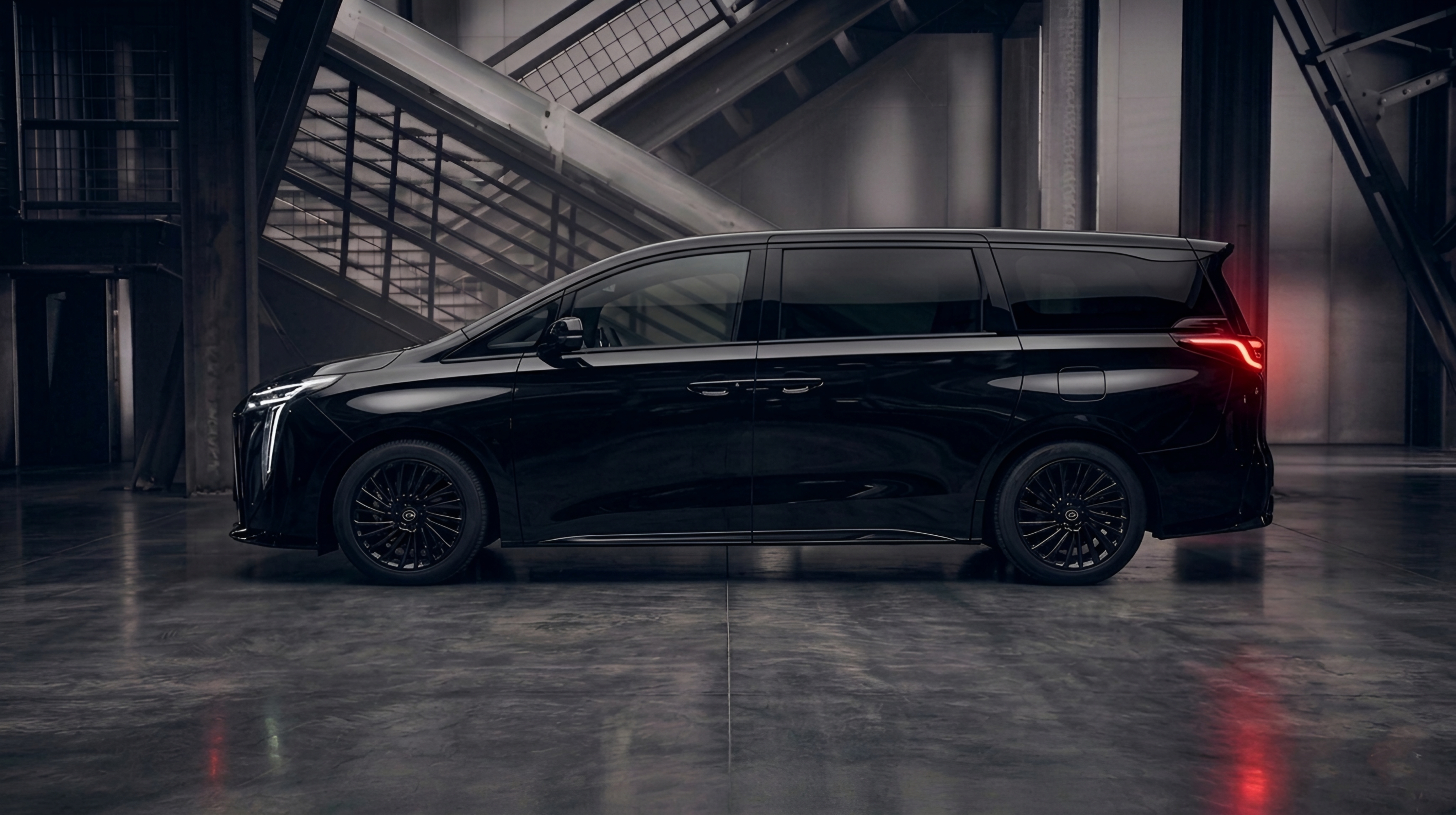 GAC M8 Back