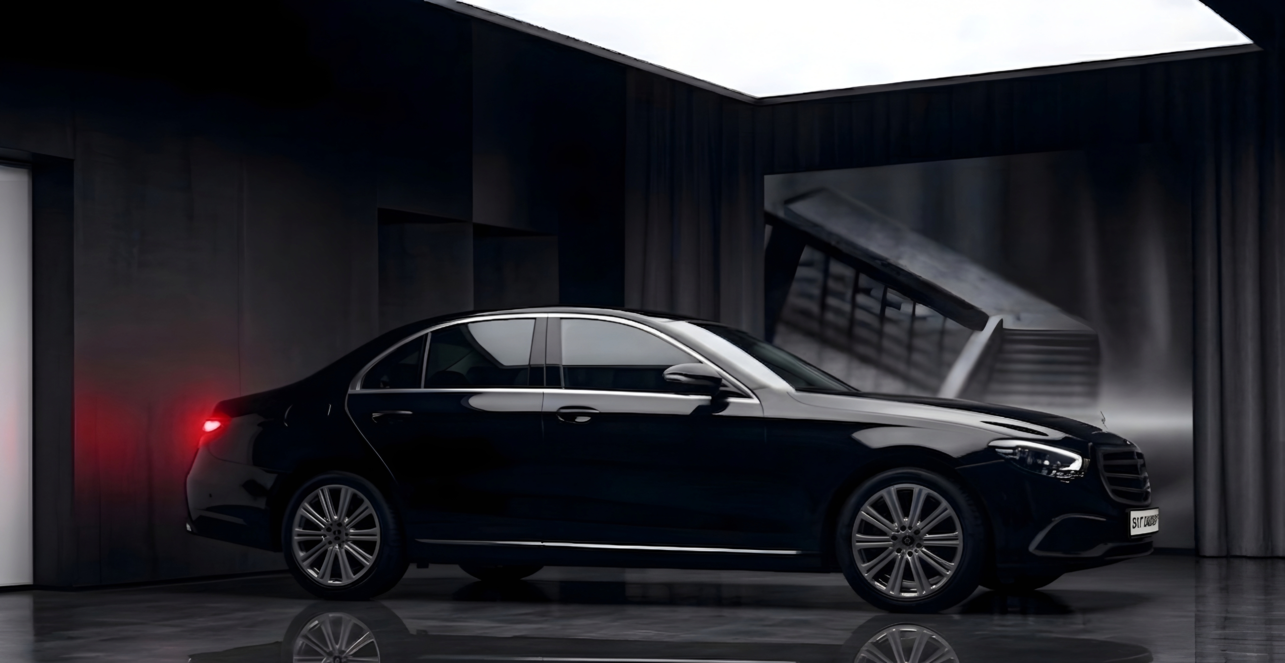 Mercedes-Benz E-Class Long Back