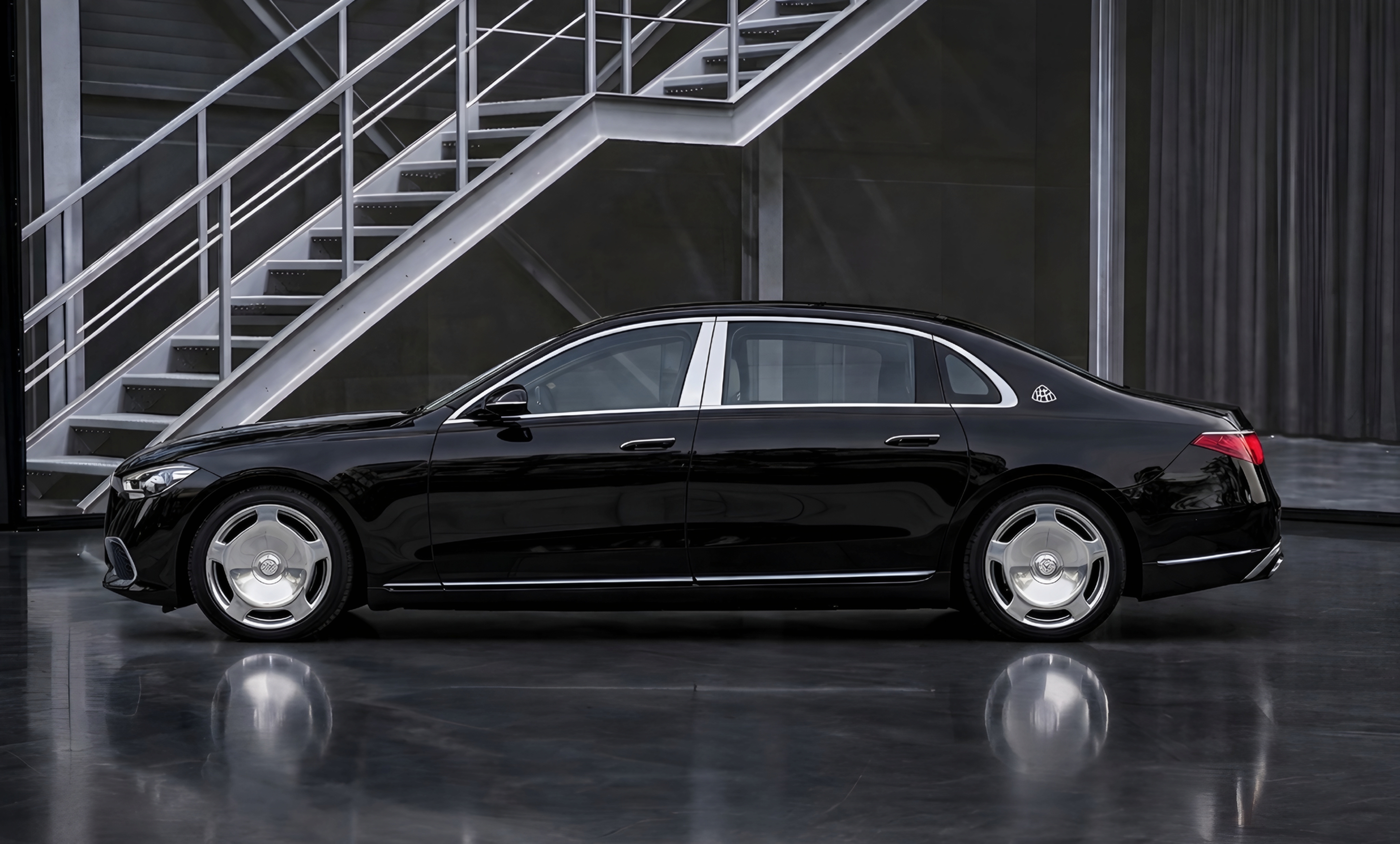 Maybach Back
